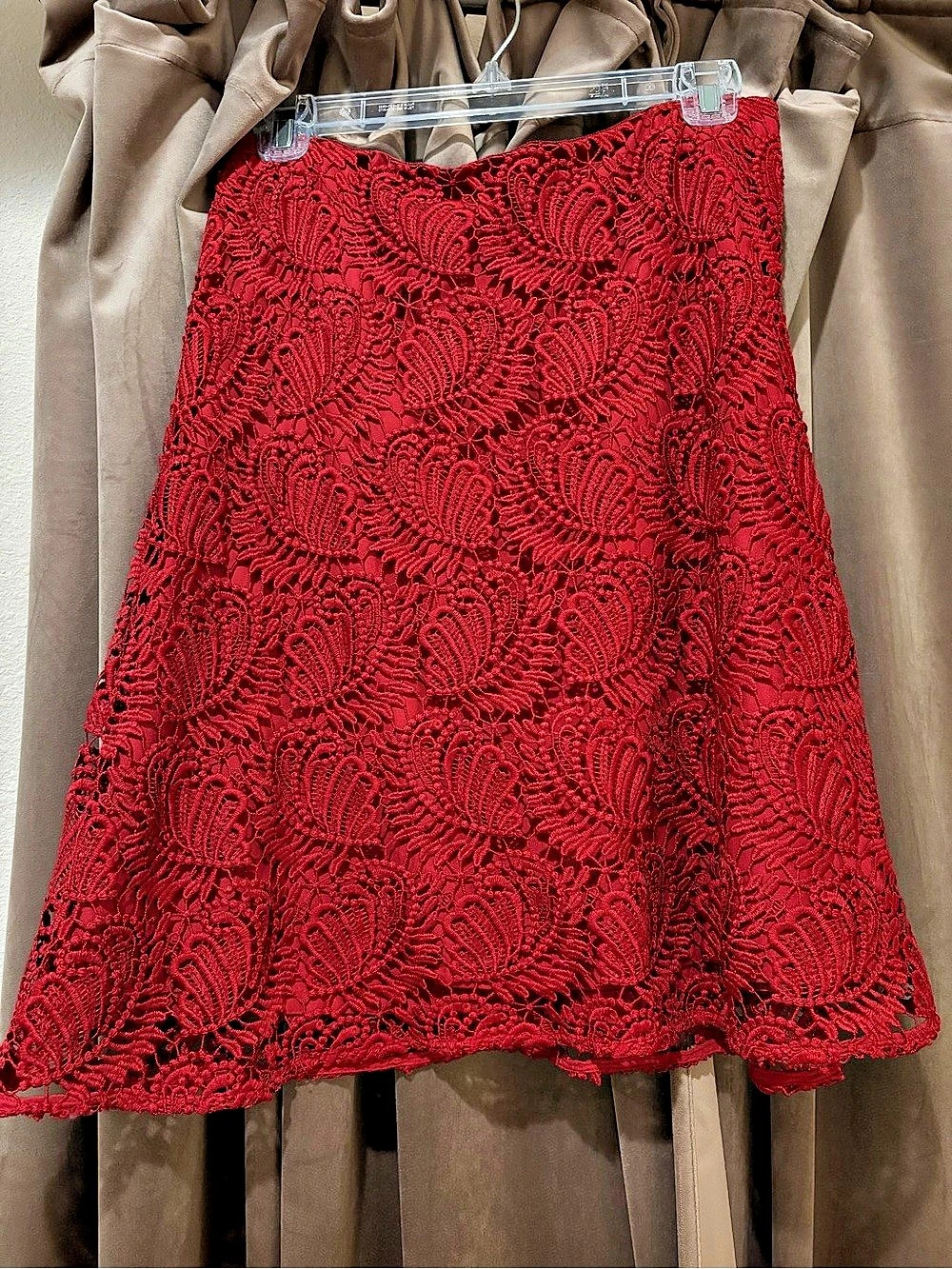 Loft Red Lace Paisley Mini Skirt Size 2 Like New